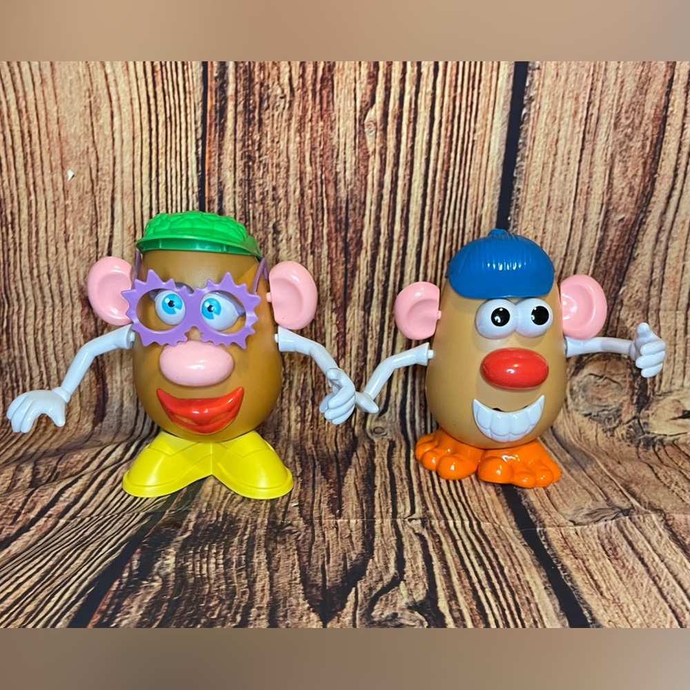 Toy Set - Colorful Play Figures